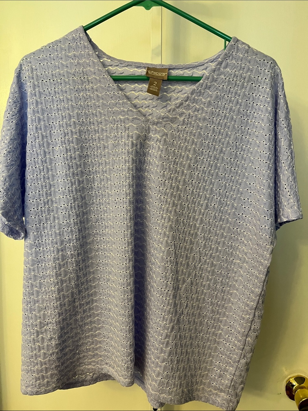 Chico's lavender textured short sleeve blouse